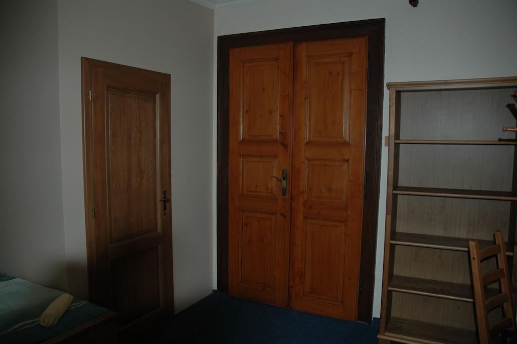 Hotel Mrazek Pardubice Rum bild