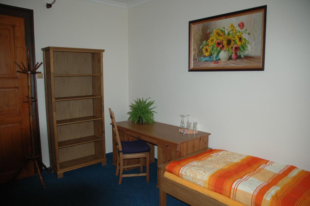 Hotel Mrazek Pardubice Rum bild